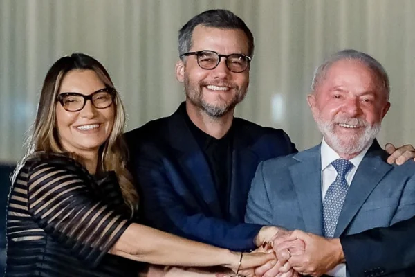 Wagner Moura, entre Janja e Lula -- Metrópoles