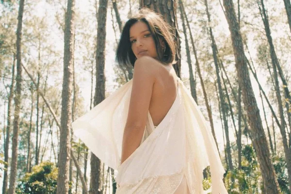 Mariana Rios lança EP Eu e Você: “Tudo que sempre desejei”