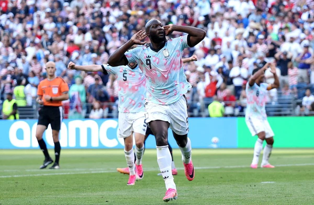 Lukaku comemorando gol pela Bélgica na Copa do Mundo