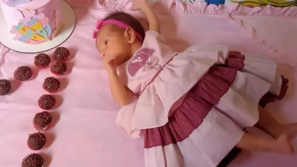 Bebê que morreu em cama