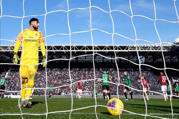 Sem Lucas Paquetá, Milan leva 5 x 0 da Atalanta fora de casa
