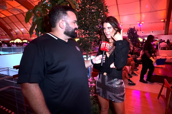 Lucas Pasin entrevista Isabeli Fontana