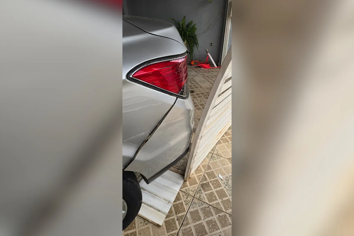 A filha, Suyanne Lorena, 33, diz que a Polícia Militar do Distrito Federal (PMDF) chegou a ir ao local, mas que o arrombamento ocorreu logo após a corporação ir embora A filha, Suyanne Lorena, 33, diz que a Polícia Militar do Distrito Federal (PMDF) chegou a ir ao local, mas que o arrombamento ocorreu logo após a corporação ir embora