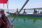 Auxílio da Marinha do Brasil durante as buscas Auxílio da Marinha do Brasil durante as buscas