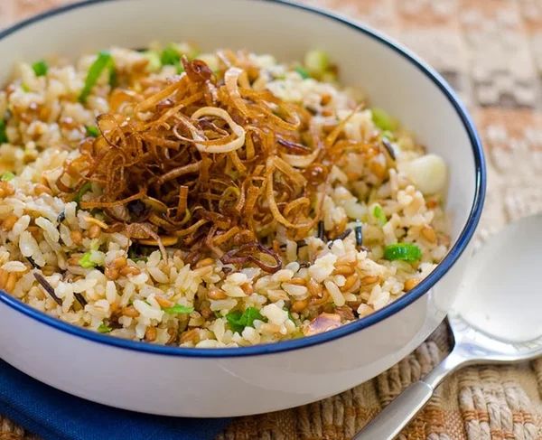 Salada de grãos com alho-poró