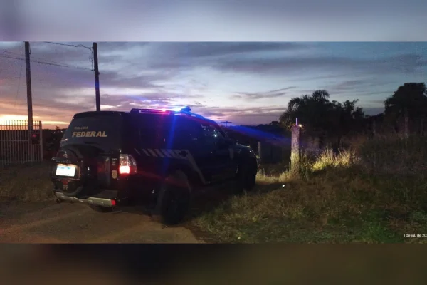 Agente político é alvo da PF por contrabando de cigarros