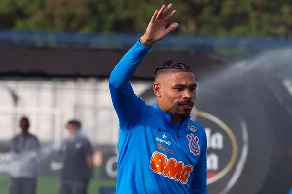 Junior Urso sobre partida contra Flu: “jogo mais importante do ano”