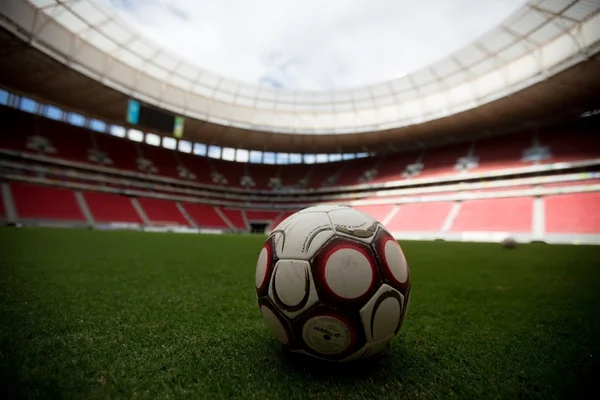 A um mês da Copa na Rússia, Brasil ainda busca legado de 2014