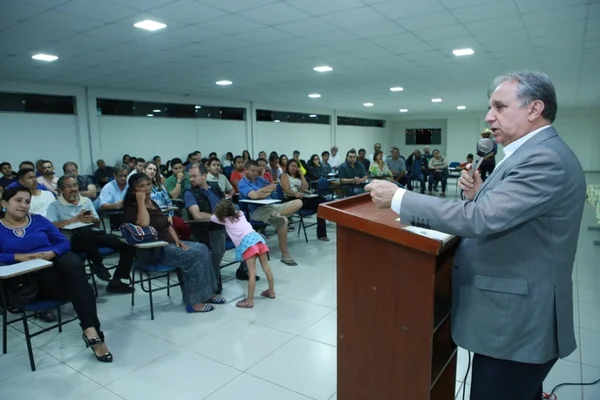 De olho no GDF, Izalci Lucas intensifica pré-campanha no fim de semana