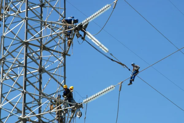 linhas de transmissão de energia