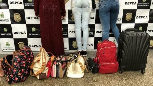 Homem é preso por aliciar menores para prostituição