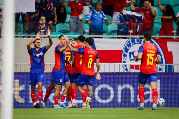 Bahia bate Retrô por 3 x 2 pelas oitavas de final da Copa do Brasil