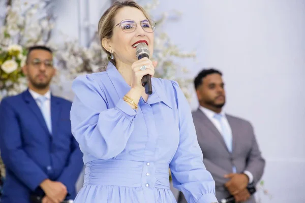 Assembleia de Deus homenageia bispa Keila e comunica velório. Veja