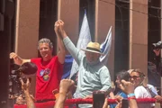 Lula e Haddad em ato do PT na Avenida Paulista, na véspera do 1º turno das eleições gerais de 2026 Lula e Haddad em ato do PT na Avenida Paulista, na véspera do 1º turno das eleições gerais de 2026
