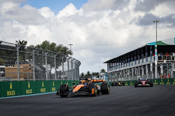 Foto colorida do GP de Miami de Fórmula 1 em 2024 - Metrópoles