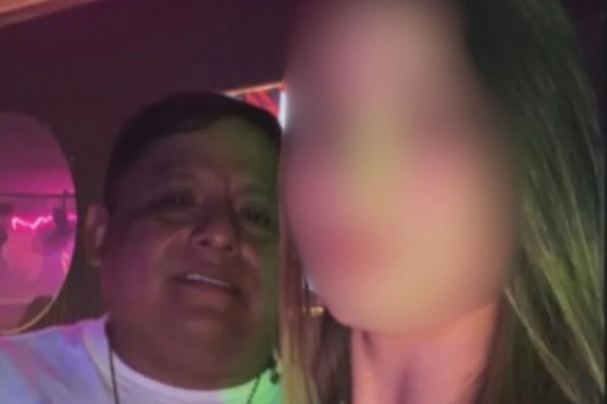 Traficante peruano e namorada influencer visitaram festas, no Chile, durante viagem romântica. Traficante peruano e namorada influencer visitaram festas, no Chile, durante viagem romântica.