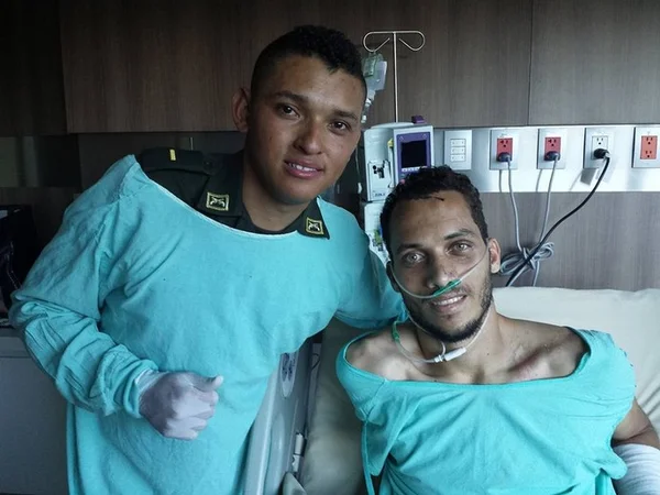 Médicos preveem a volta de Neto aos treinos na Chapecoense em 4 meses