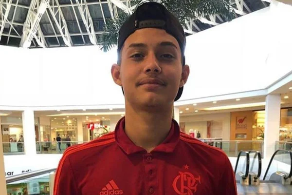 Sobrevivente do Flamengo relata desespero: “Mano, a gente vai morrer”