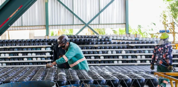 Indústria avança 0,7% em abril, quarta taxa positiva consecutiva