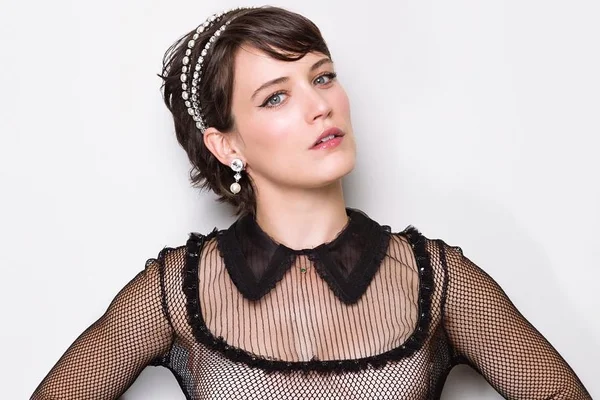Depois de recusar duas novelas, Bianca Bin volta para Globo em série