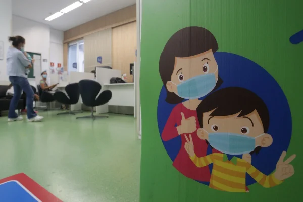 Ala pediátrica de hospital em São Paulo