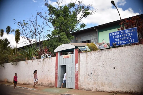 Rede pública do DF deve receber 1,5 mil alunos a mais em 2020