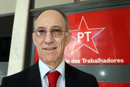 É aspiração nacional Lula retomar o governo, diz Ruy Falcão