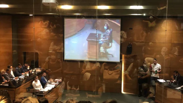 Rosângela Medeiros, mãe de Monique presta em depoimento em juízo