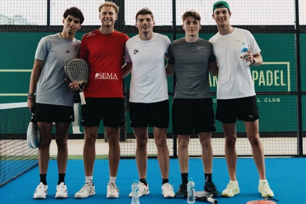 Antes de estreia na F1, Bortoleto joga padel com Bearman e Verstappen