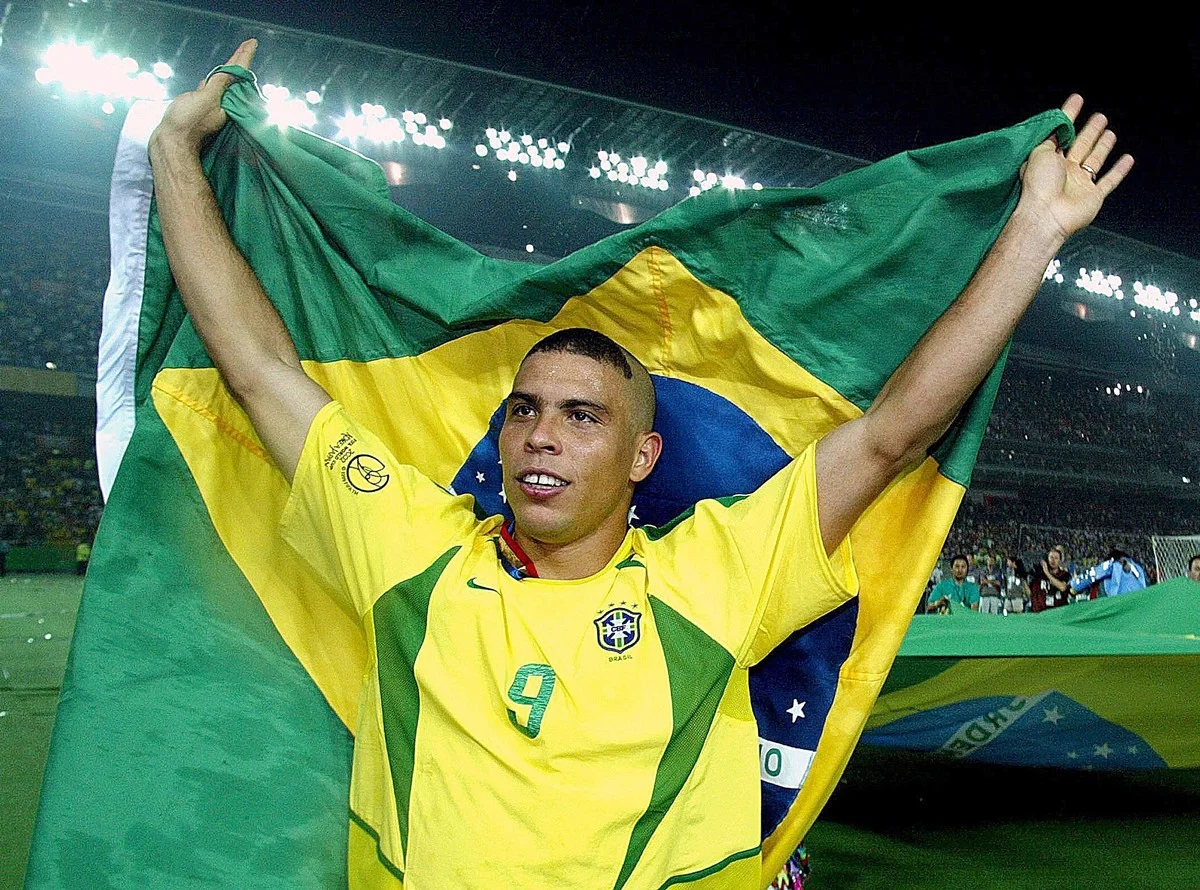 Vini Jr. iguala participações em gols de Ronaldinho e Romário em Copas - imagem 3 Vini Jr. iguala participações em gols de Ronaldinho e Romário em Copas - imagem 3