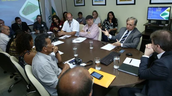 Comissão que analisará MP da regularização fundiária inicia discussões