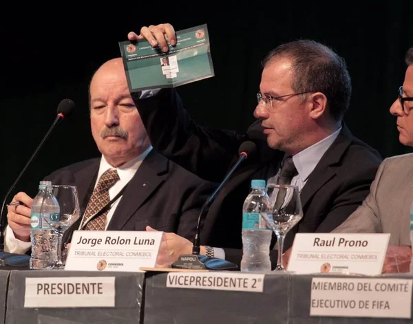 Paraguaio Alejandro Domínguez é eleito novo presidente da Conmebol
