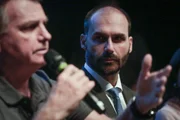 Jair e Eduardo Bolsonaro Jair e Eduardo Bolsonaro