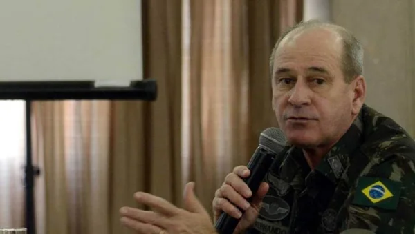 Ministro: milícias tinham “boa intenção”, mas viraram “bandos armados”
