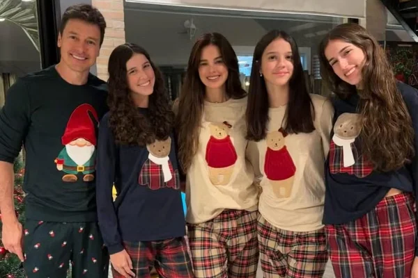 Rodrigo Faro, Vera Viel e as três filhas do casal