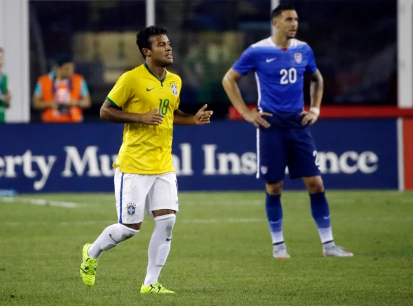 Rafinha também pode ser cortado da seleção brasileira