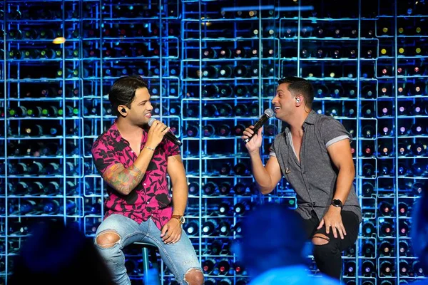Edy Britto e Samuel