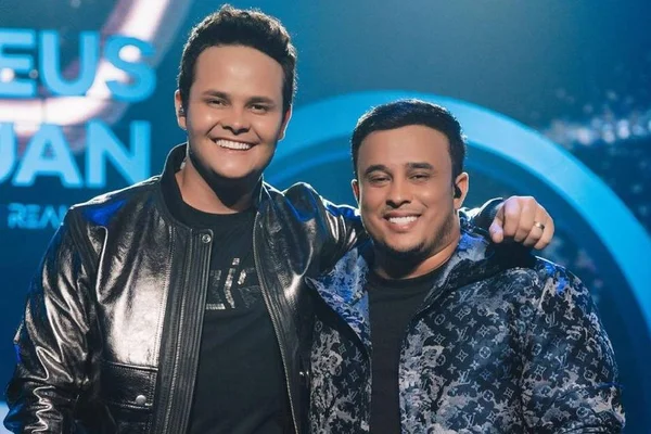 Sertanejo Kauan está de olho em casa de R$ 15 milhões em Orlando