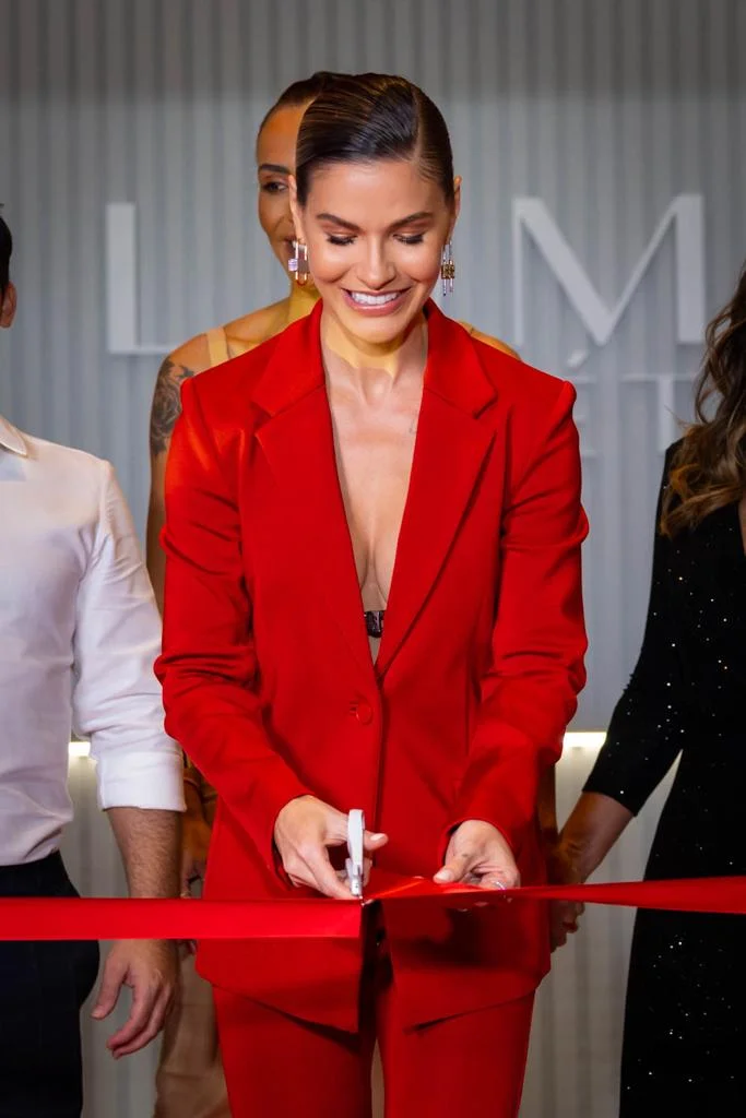 Andressa Suita inaugura clínica de estética em Goiânia Andressa Suita inaugura clínica de estética em Goiânia