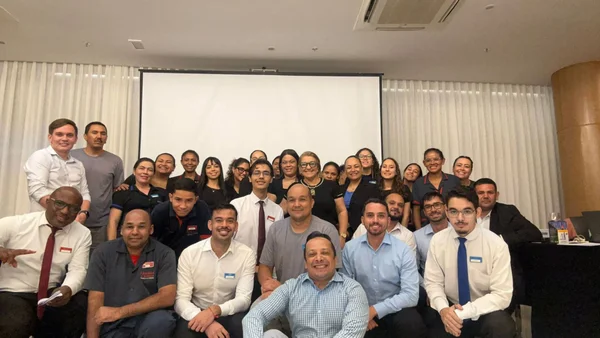 Hotelaria Brasil treinamento da equipe - Metrópoles