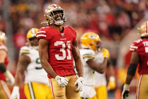 NFL: 49ers param Rodgers e disputarão Super Bowl contra o Chiefs
