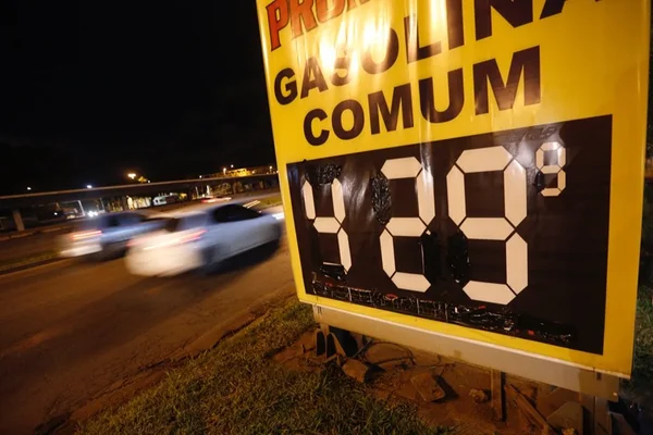 Prepare o bolso: litro da gasolina chega a R$ 4,29 nos postos do DF