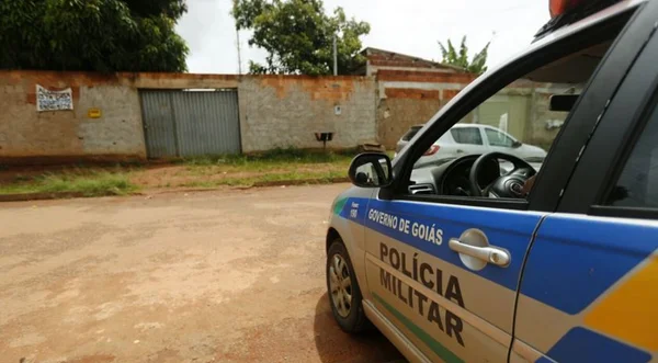 Áudio: membro do PCC faz ameaças enquanto corta cabeça de rival do CV