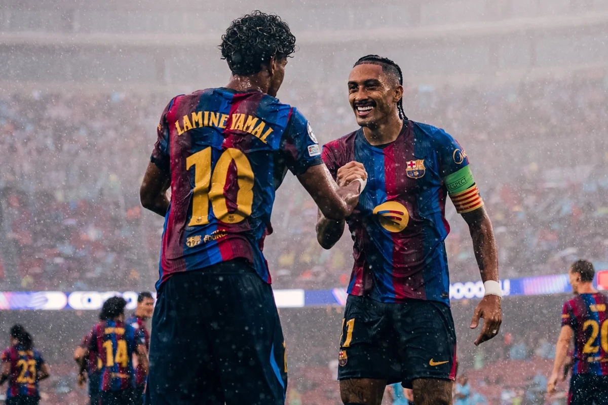 O Barcelona goleou o Feyenoord por 5 x 1 O Barcelona goleou o Feyenoord por 5 x 1