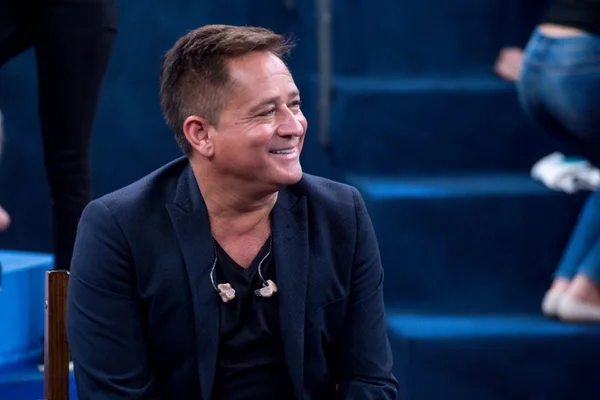 Após três anos sem lançar música, Leonardo tem novo EP com inéditas
