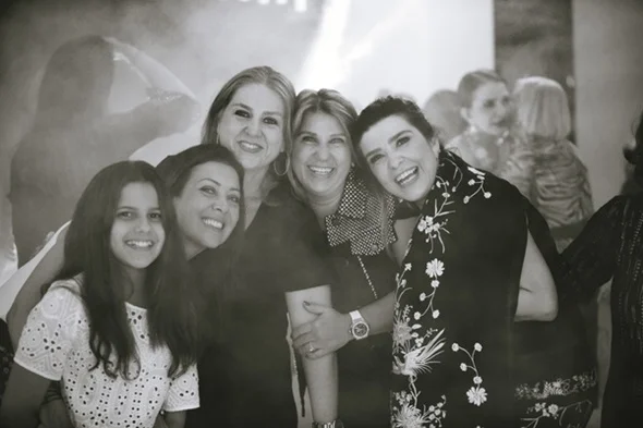Gabriela Bittar, Georgia De Luca, Marcia, Claudia e Valéria Bittar Gabriela Bittar, Georgia De Luca, Marcia, Claudia e Valéria Bittar