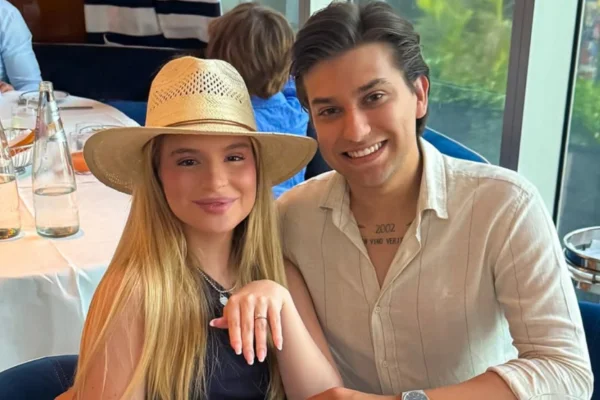 Pietro Krauss se pronuncia sobre fim do noivado com Sophia Valverde
