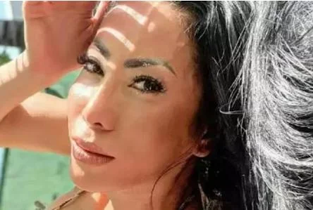 Mãe de um dos filhos de Ronaldo vai competir no pole dance