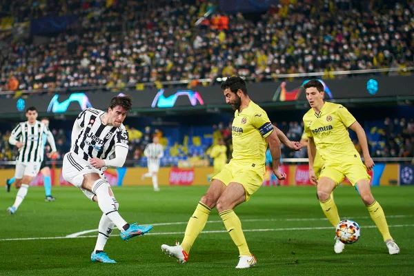 Villarreal e Juventus empatam em jogo de ida na Champions League