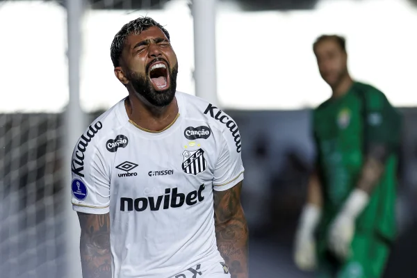 Santos vence Universidad Central e vai às oitavas da Sul-Americana